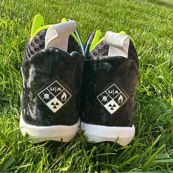 NWOT Under Armour Hammer MC 2.0 Lace-Up Football Cleats - Picture 5 of 10